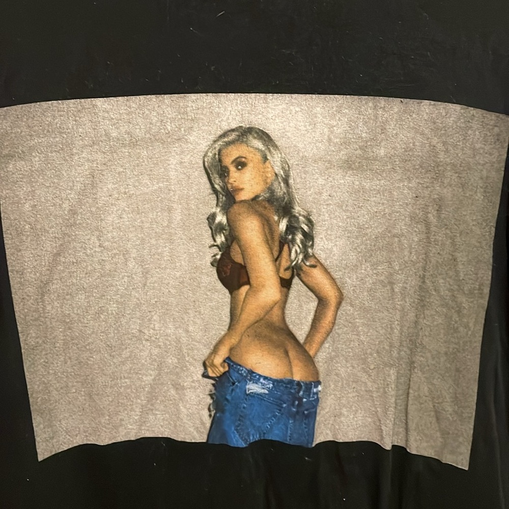 Black Graphic Women's Top - Picture 2 of 4